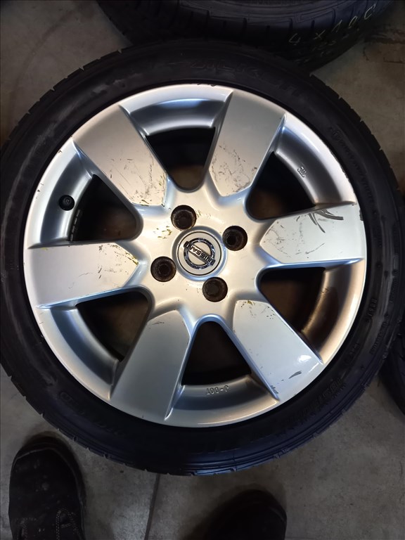 Nissan 4x114.3-as 6x16" használt (gyári felni) alufelni, rajta 185/50 használt Falken nyári gumi Mxx 3. kép