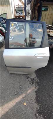 Honda Jazz II (GD) Bal hátsó ajtó 