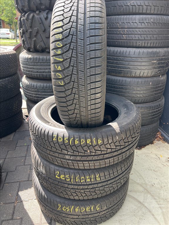  205/6016" Demo Hankook Winter Evo2 4db  2. kép