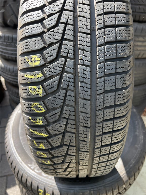  205/6016" Demo Hankook Winter Evo2 4db  4. kép