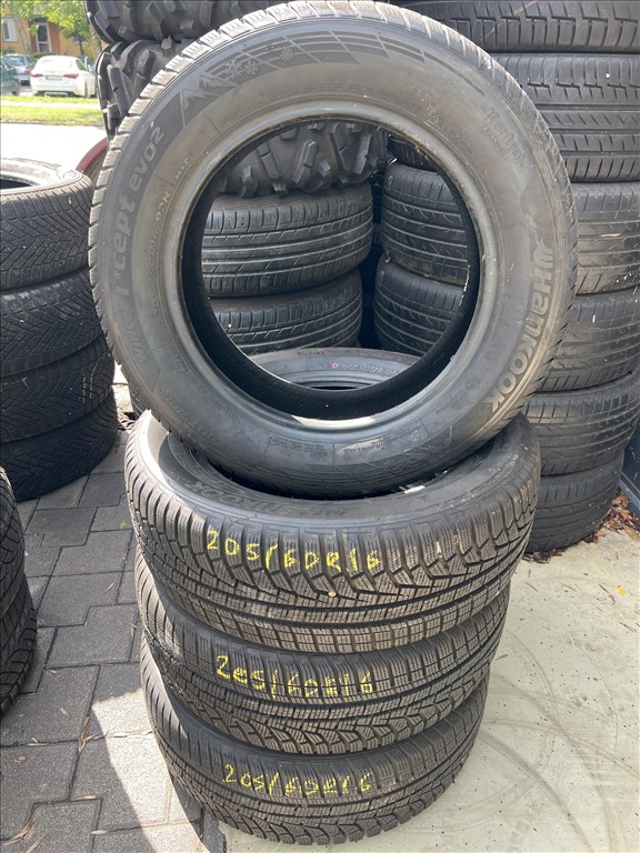  205/6016" Demo Hankook Winter Evo2 4db  5. kép