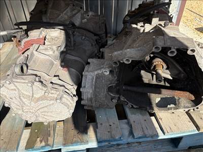 Audi A4 (B8 - 8K) manuális váltó KXP