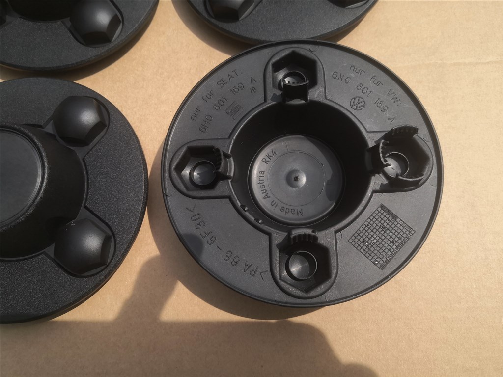 Volkswagen Seat Skoda Bmw új felni közép 4x100-as 4. kép