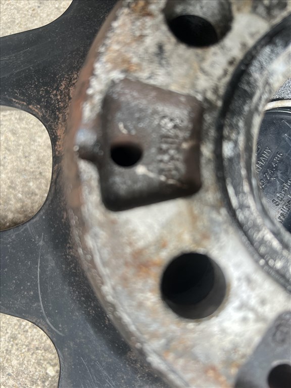  5x112 lyukosztású 8JJ 18" használt BBS alufelni 6. kép