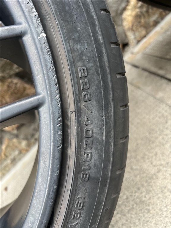  5x112 lyukosztású 8JJ 18" használt BBS alufelni 7. kép