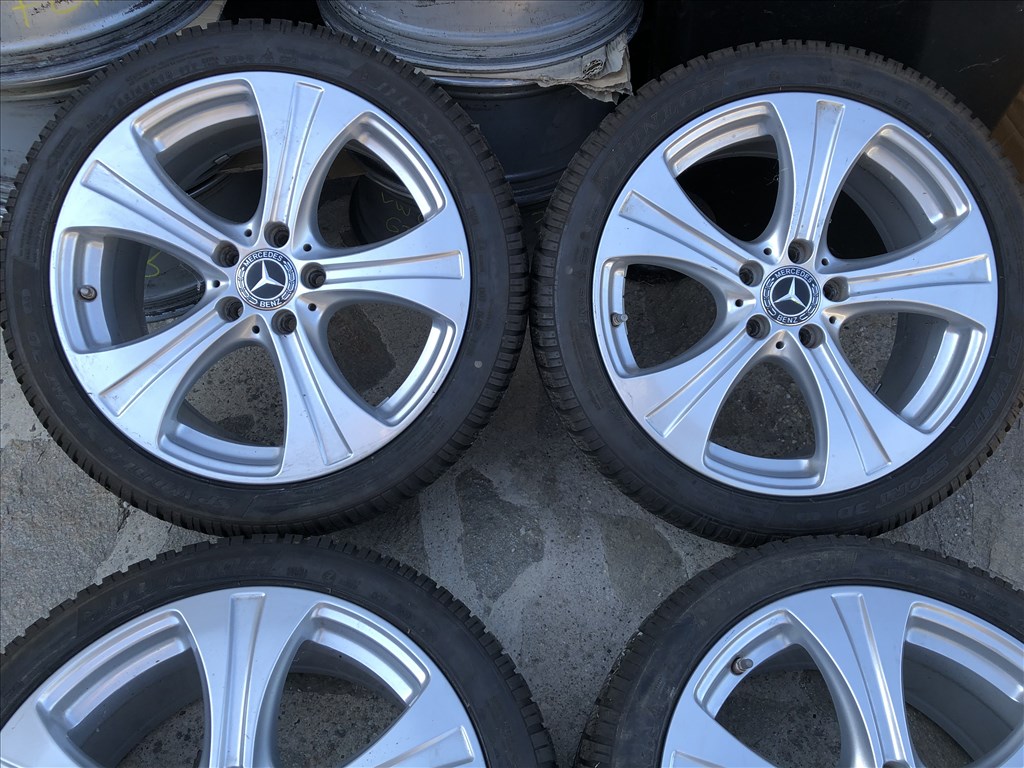  5x112 lyukosztású 18" újszerű gyári alufelni, 245/40 kiváló profilú Dunlop téli gumi Mercedes Audi 3. kép