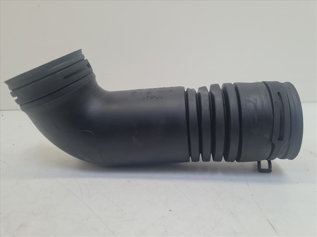 Volkswagen Golf VII 1.2 TSI turbócső (23495) 04e129651c 4. kép