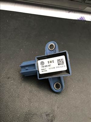 Volkswagen Scirocco III ütközés érzékelő 1k8955557