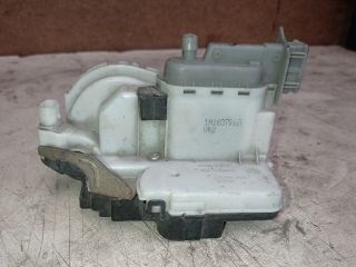 Volkswagen Golf III Jobb első Ajtózár *126663* 1h0862154a 3. kép