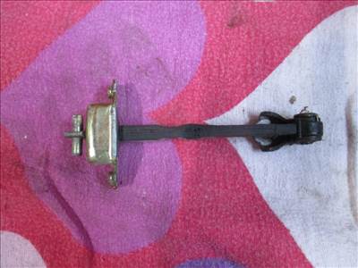 Suzuki Swift V ajtóhatároló 