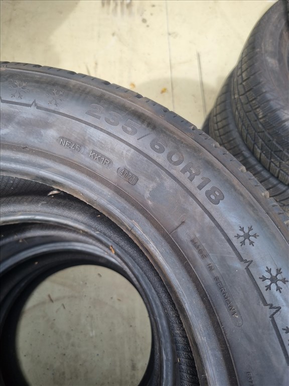  235/6018" újszerű Dunlop Winter Sport 5 SUV téli gumi 4db  5. kép