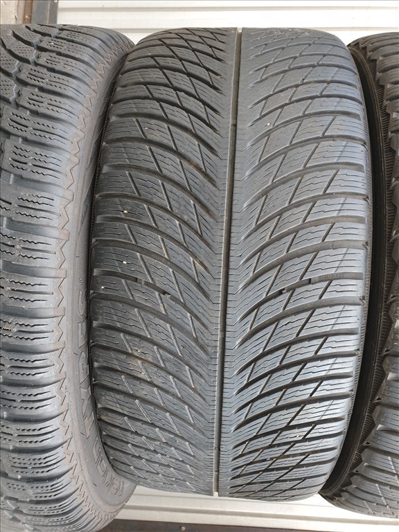  255/40 18 Michelin Pilot Alpin 5 4. kép