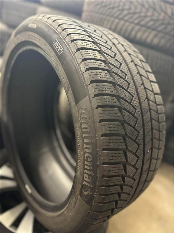  285/40R21 CONTINENTAL téli 4db 285/40 R21 2. kép