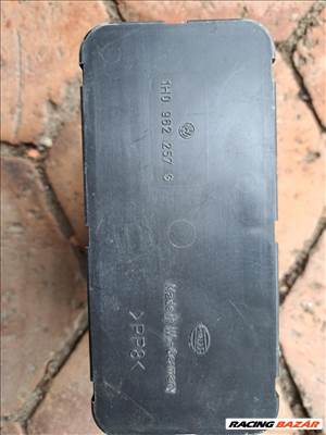 Volkswagen Polo III központi zár motor  1h0962257g