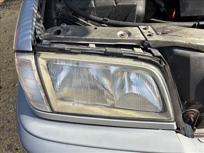 Mercedes C-osztály W202 Jobb első fényszóró 