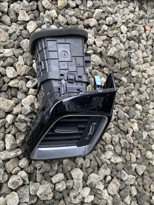 Kia Cee'd (CD) műszerfal szellőző rács