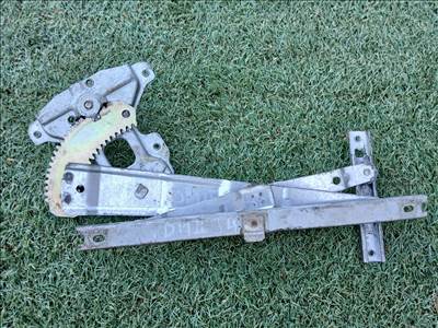 Daewoo Matiz Jobb hátsó ablakemelő szerkezet mechanikus 2001-