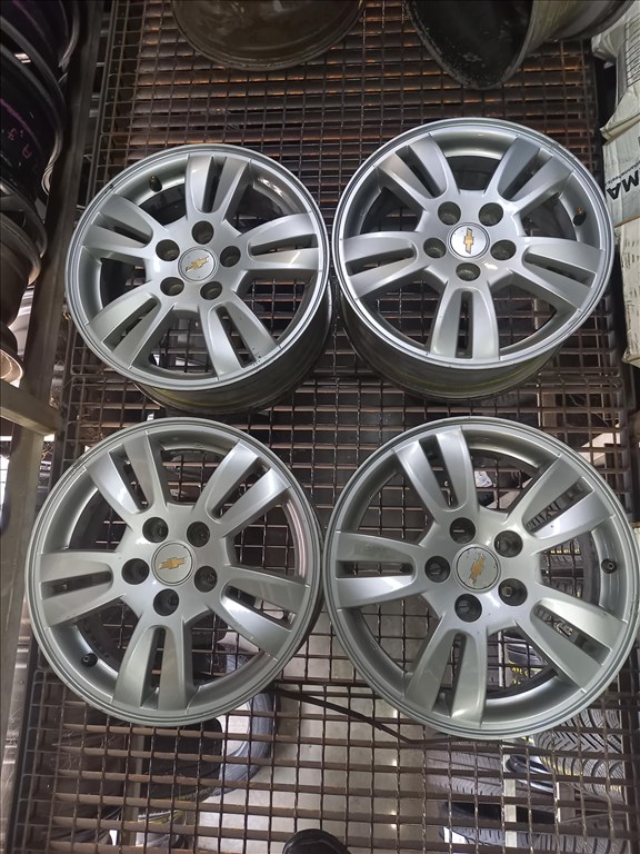  Chevrolet Aveo 5x105 lyukosztású 6JJ 15" újszerű (gyári felni) alufelni Kxx 1. kép