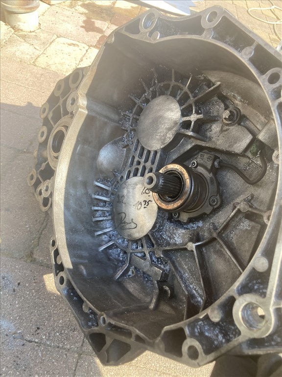 Opel Astra K 1,6 Cdti 6 sebességes váltó 9. kép