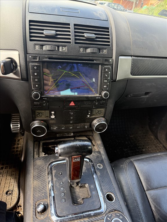 Volkswagen Touareg 2.5 bac bontott alkatrészei 9. kép
