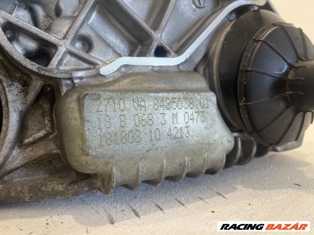BMW X3 G01 G02 G05 G06 G07 G08 G11 G12 G14 G16 G20 G21 G28 G30 G31 G32 G38 B57D30A osztómű. 27108485038 4. kép