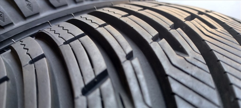  Kleber Krisalp HP3 255/35 R19 téli gumik 4db.7,5-8mm 2. kép