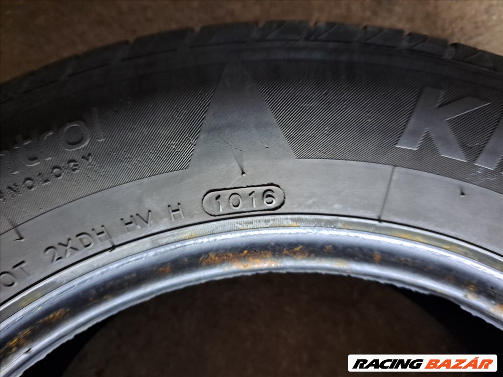4db 195/65 R15 Hankook kinergy eco Nyári gumi eladó!!! ára! 5000Ft/db Állapota: 5-6mm minta 6. kép
