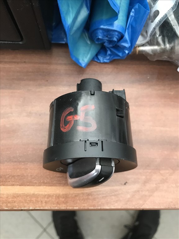 Volkswagen Golf V világítás kapcsoló 2. kép