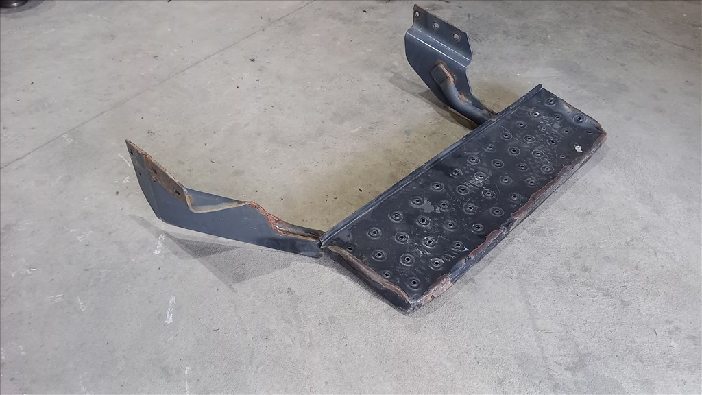 Ford Transit Tranzit MK6 MK7 00- Hátsó lökhárító fellépő vas rács 4580 1373503 3. kép