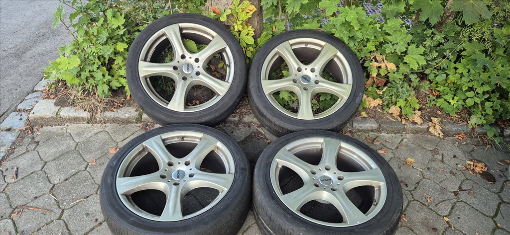  5x139.7 lyukosztású 20" használt alufelni, rajta 275/40 használt nyári gumi  9. kép