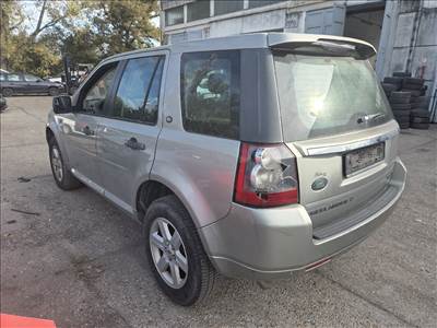 Land Rover Freelander 2 2.2 SD4 HÁTSÓ lökhárító 