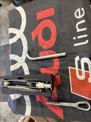 Audi A2 (8Z) emelő, emelő készlet 