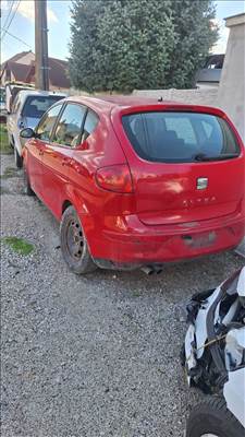 Seat Altea hátsó lökhárító 