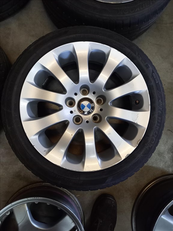  BMW E90/91/92 5x120-as 8x17" használt (gyári felni) alufelni, 225/45 haszn Hankook nyári gumi Exx 3. kép