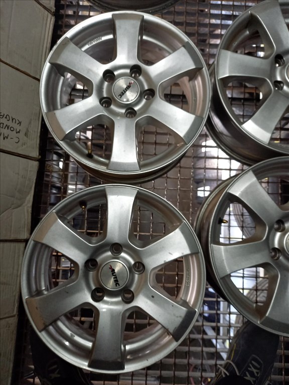 Vw Audi Skoda seat 5x112 lyukosztású 6JJ 16" használt Alutec alufelni Hxx 1. kép