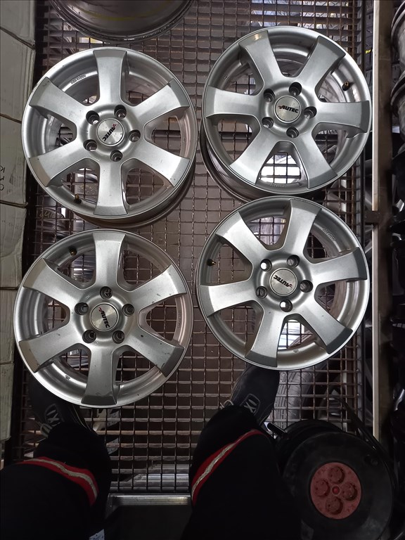 Vw Audi Skoda seat 5x112 lyukosztású 6JJ 16" használt Alutec alufelni Hxx 2. kép