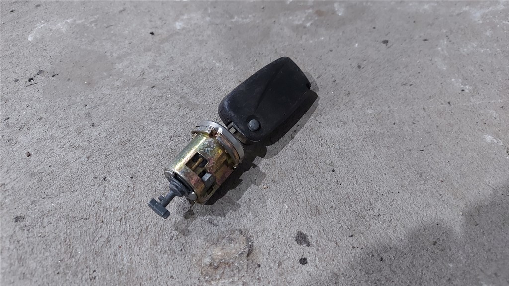 Fiat DUCATO Citroen JUMPER Peugeot BOXER 06 Gyújtáskapcsoló betét 6829 1348421080 6. kép