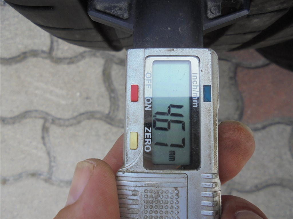 205/45 R 17" használt Firestone nyári gumi eladó 4. kép