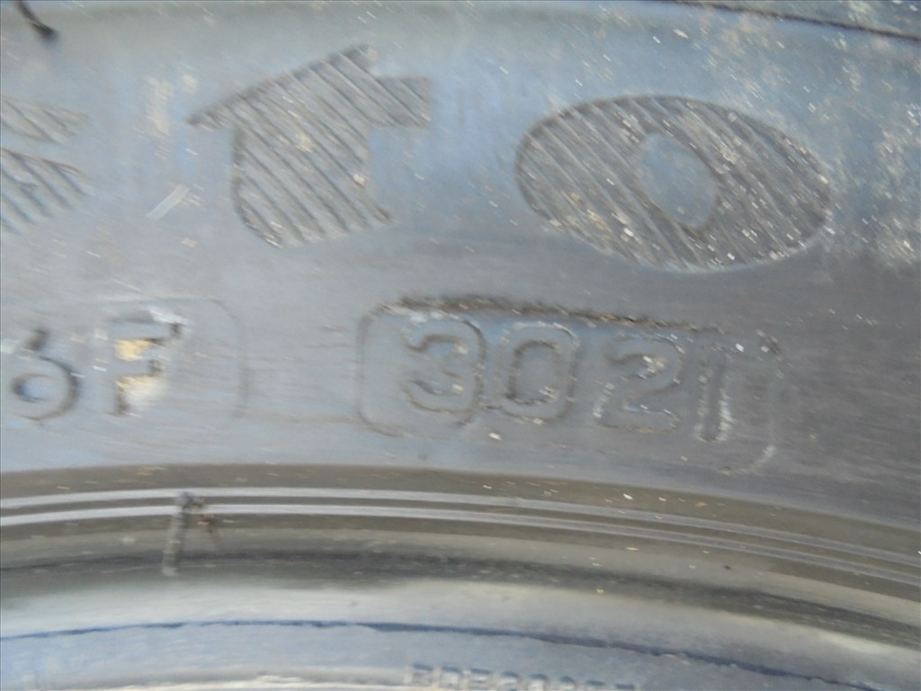 205/45 R 17" használt Firestone nyári gumi eladó 7. kép