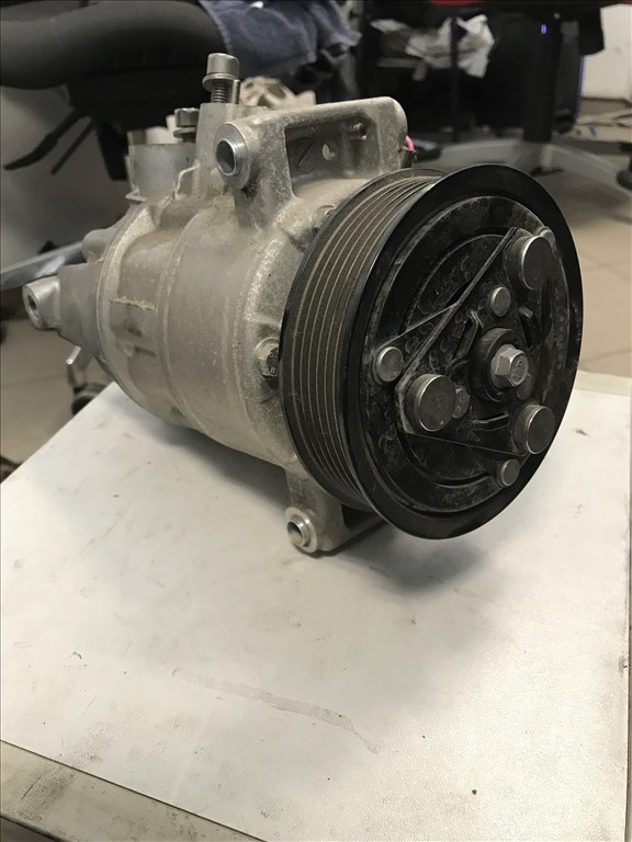 Volkswagen Passat B8 1,5 TSI - klímakompresszor 3q0816803b 1. kép