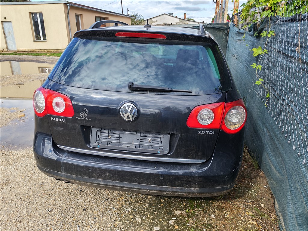 Volkswagen Passat B6 Variant 2.0 TDI 6 seb kézi váltó, JLU kóddal, 316159km-el eladó jlu6seb vwb63c 5. kép