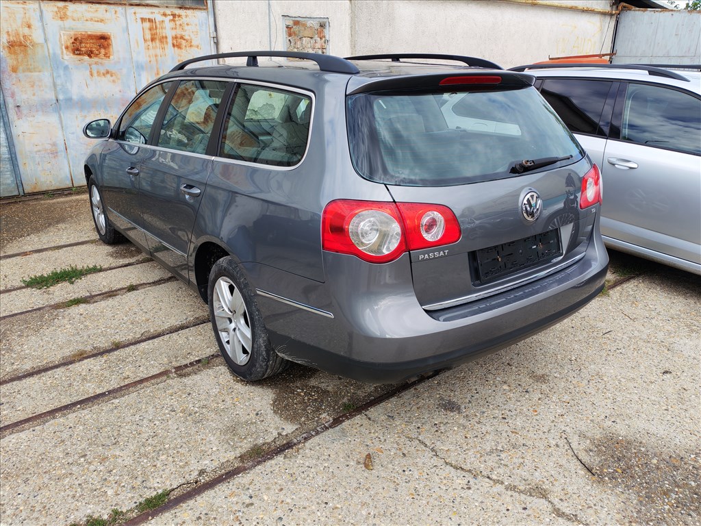 Volkswagen Passat B6 1.9Tdi(BLS)bontott alkatrészei, LA7T színben eladók 4. kép