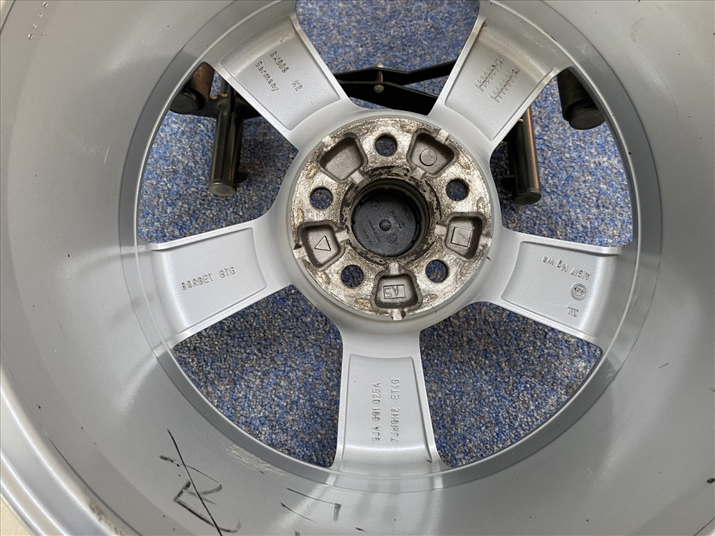 (3641) Skoda 16 gyári alufelni felni, 5x100, Rapid 2. kép