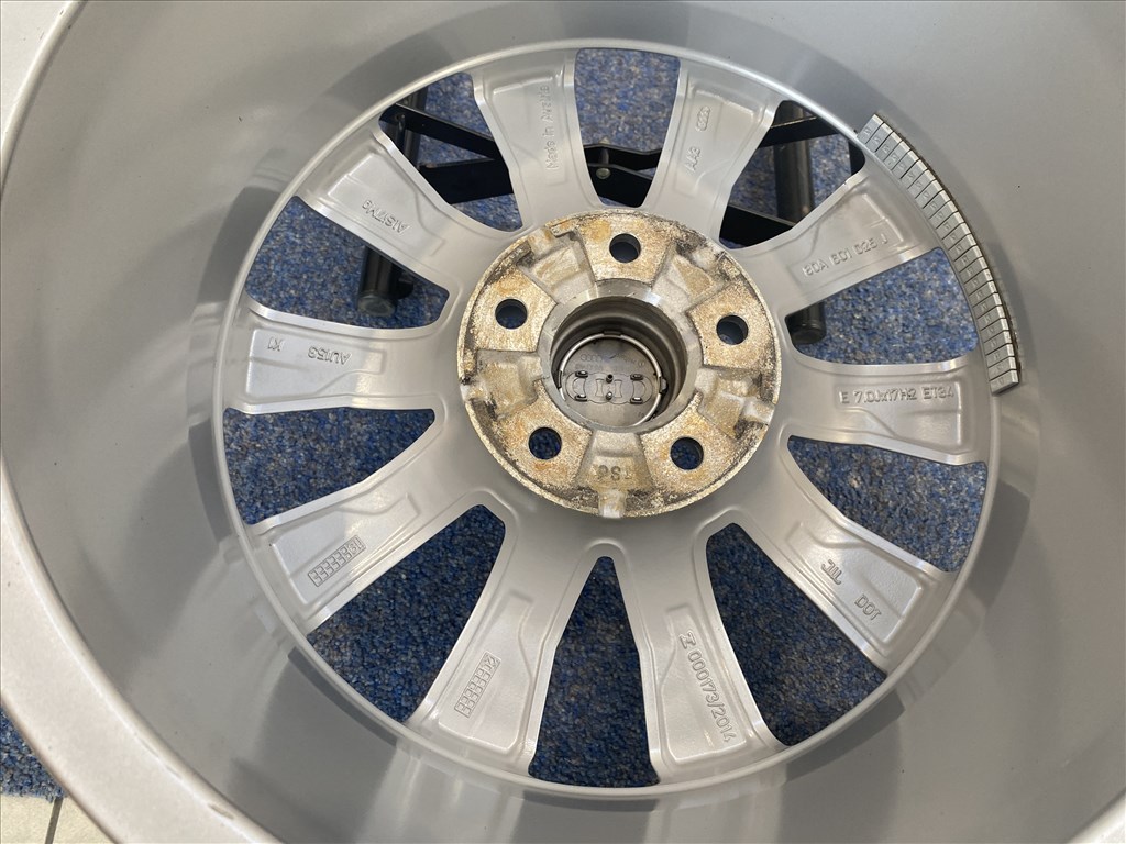 (3758) Audi 17 gyári alufelni felni, 5x112, Q5 A6 A4 2. kép