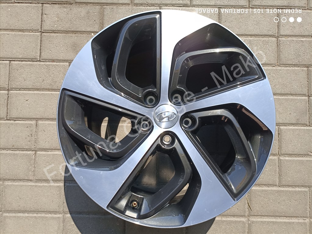 5x114,3 19" Hyundai újszerű alufelni garnitúra 6. kép