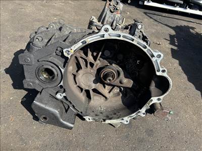 Hyundai i30 (GD) 1.6 CRDi váltó 
