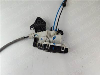 MERCEDES-BENZ C-CLASS (W204) Bal hátsó ajtó zár (A2047301335)