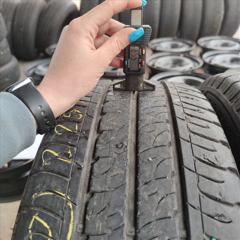 225/55 R17C Goodyear nyári gumi 20000ft a 2db/20/ 1. kép