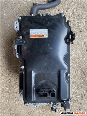 Toyota RAV4 (XA50) Inverter 