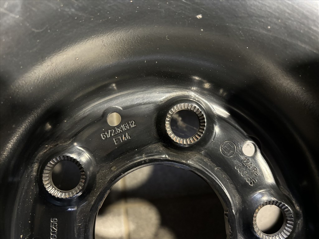 Mercedes A CLA 16" 5x112 gyári lemezfelni eladó 16 coll 6. kép